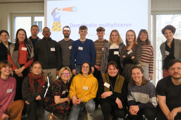 Neue Gesichter und Multiplikator:innen